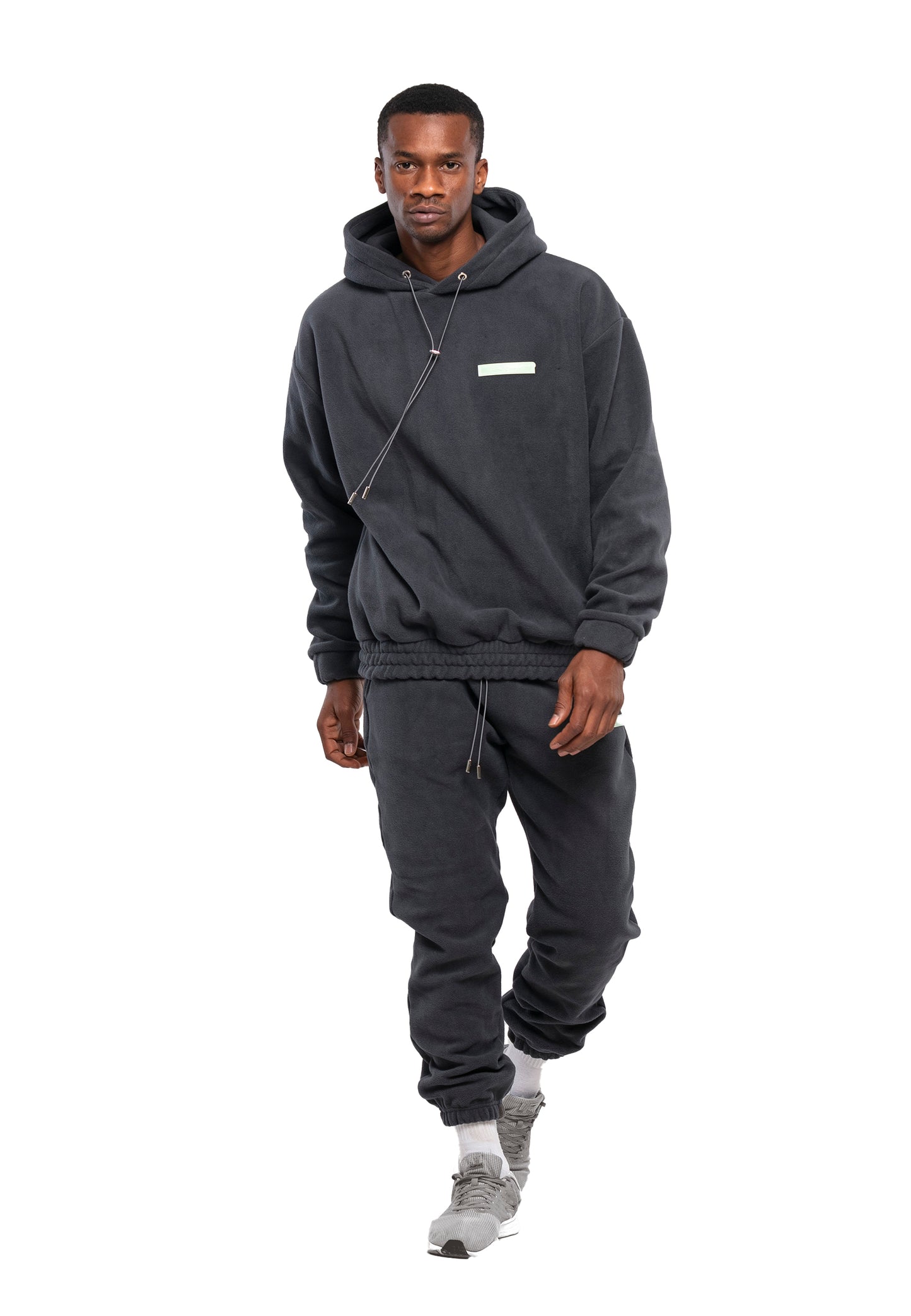 SET FELPA E PANTALONI IN TESSUTO PILE OVERSIZE DA UOMO ANTRACIDO