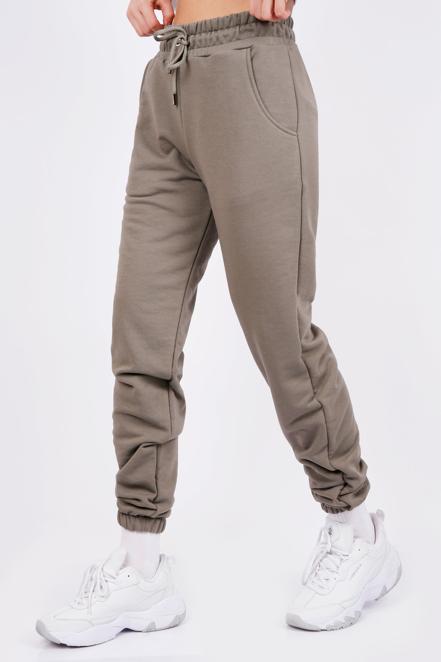 TUTA SPORT REGULAR FIT DONNA ANTRACIDE