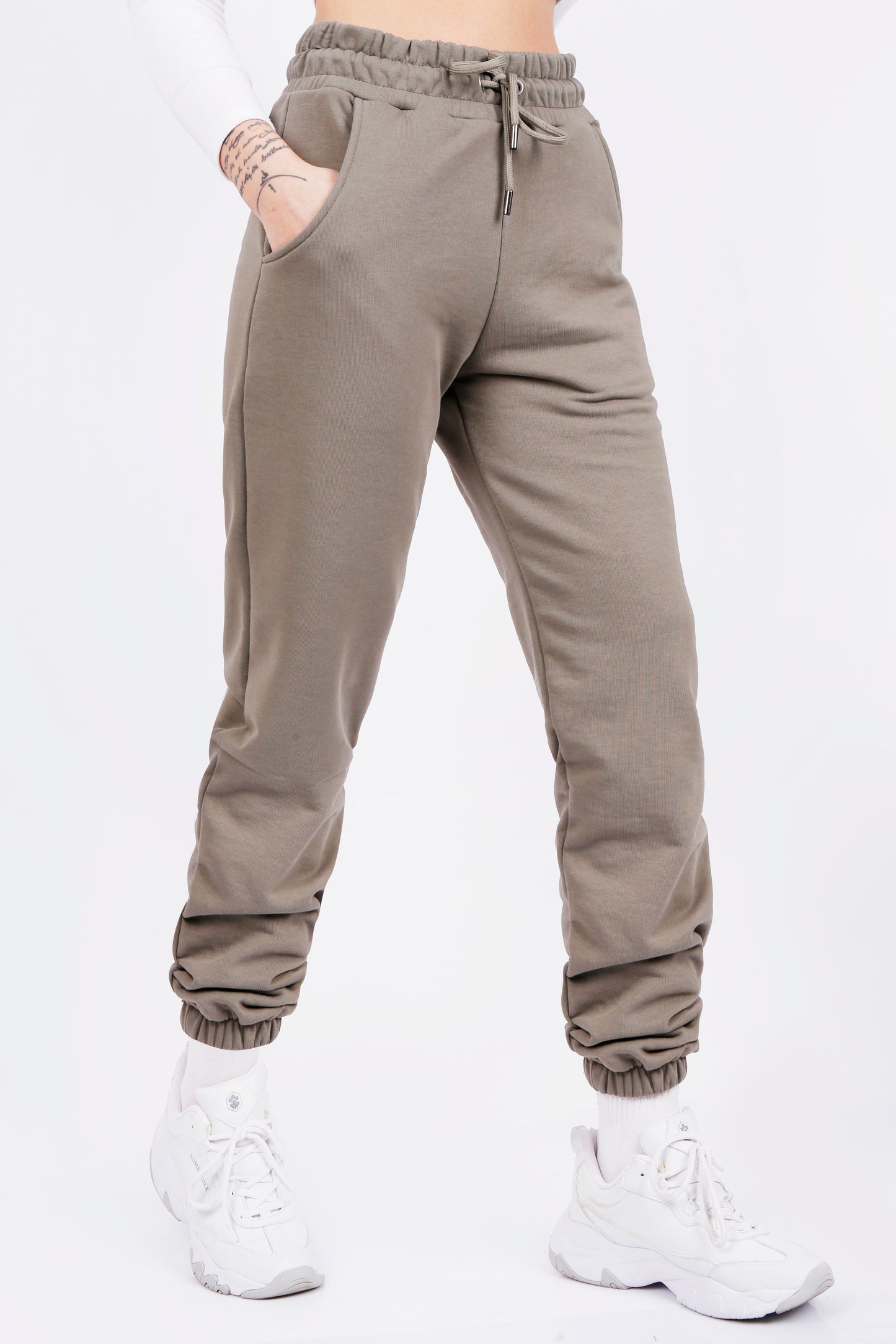 TUTA SPORT REGULAR FIT DONNA ANTRACIDE