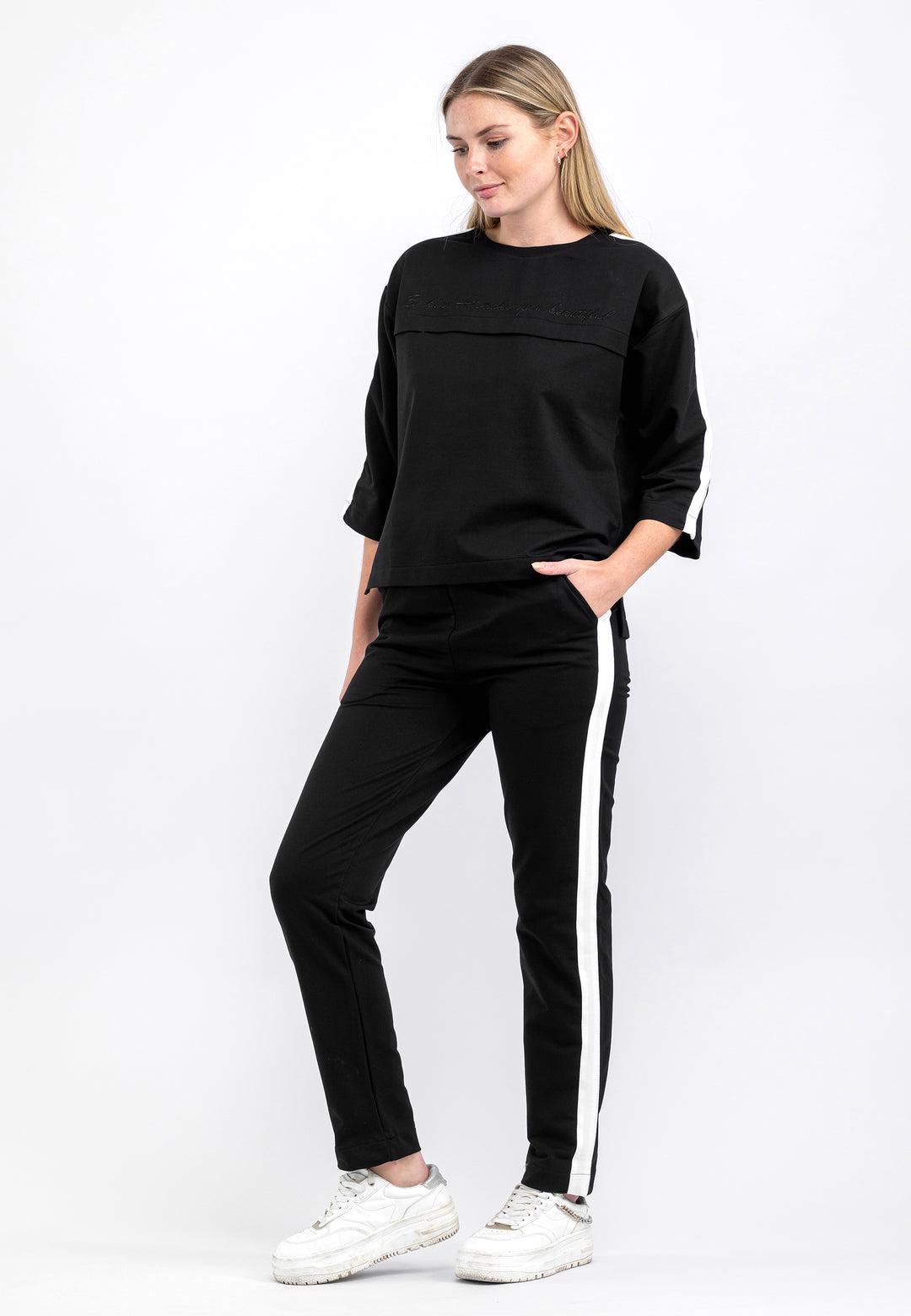 Women's Half-short sleeve  Tracksuit with Embroidery Detailing